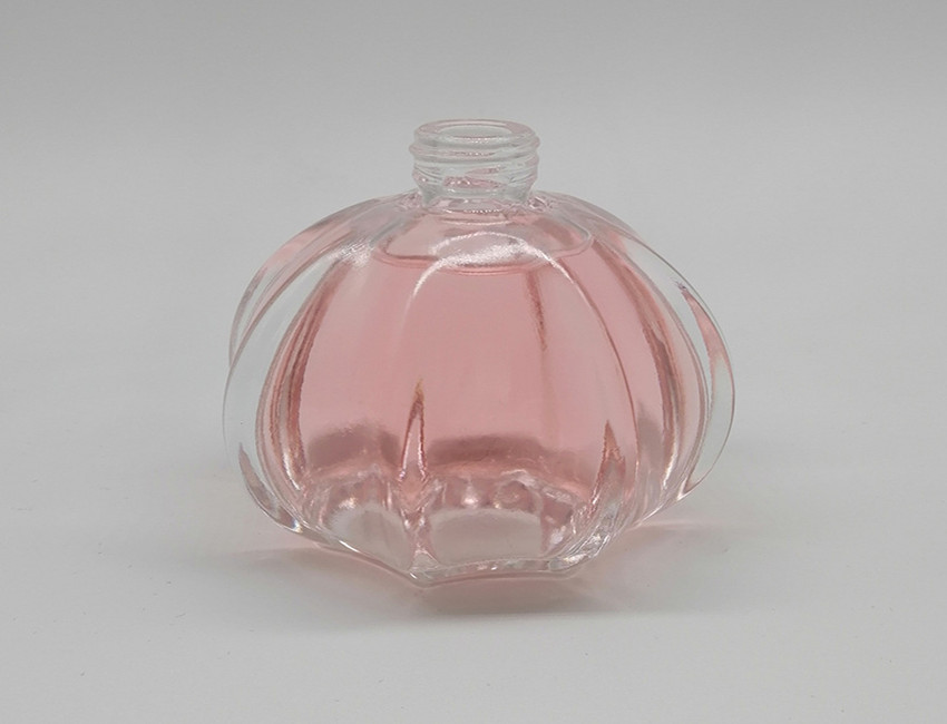 Custom Glass Diffuser Oil Bottles