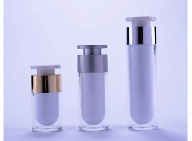 Parfümflaschen mit Probengröße