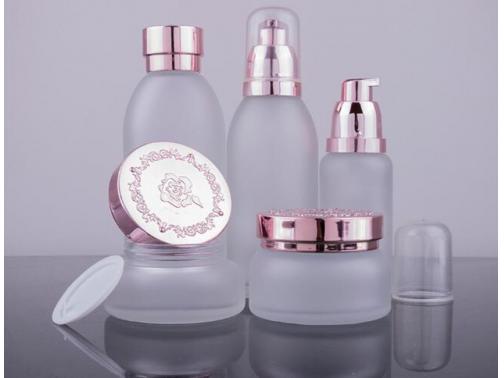 Cosmetic Glass Packing Bottles