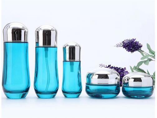 Luxury Cosmetic Packaging Bottles