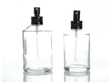 transparente Glasflaschen
