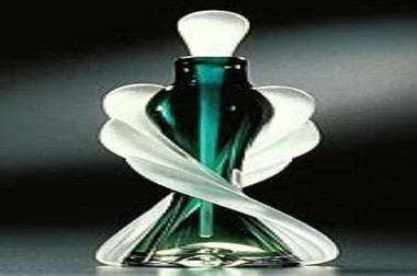 das Formdesign der Parfümflasche